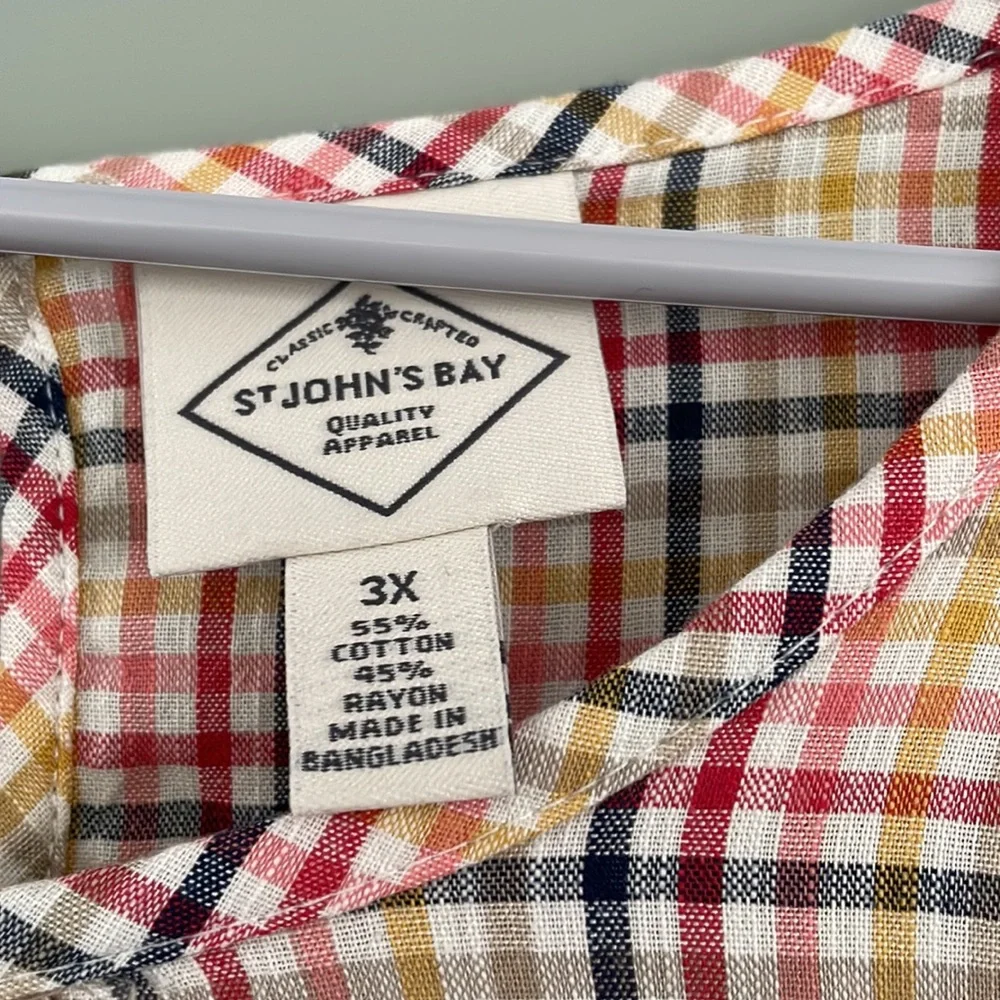 St John’s Bay Women’s checkered short sleeve top size 3X NWT - Picture 6 of 7